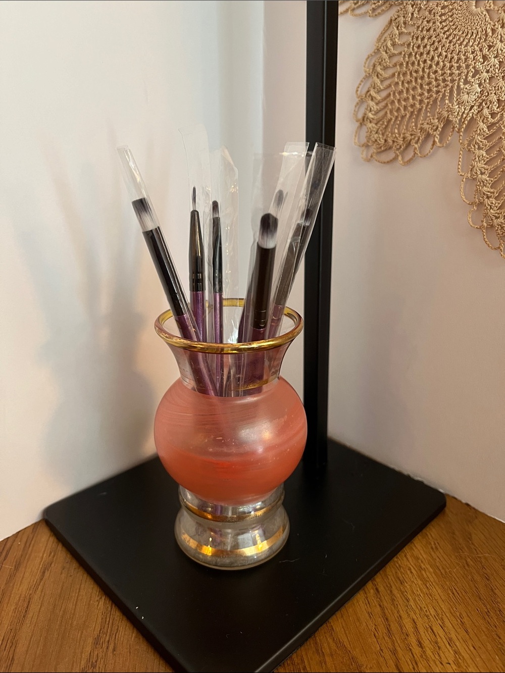 Make-up brushes mixed sizes